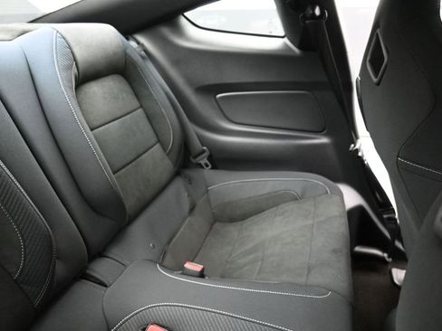 Used 2017 Ford Mustang Shelby GT350 RWD image 22