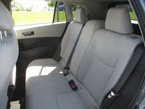 Used 2022 Toyota Corolla Cross L FWD image 16
