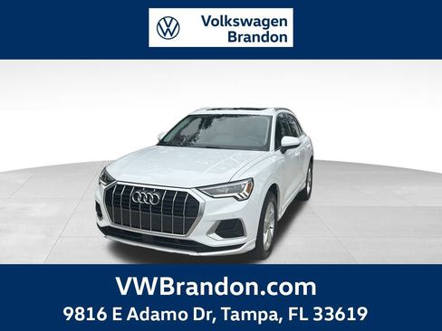 Used 2020 Audi Q3 2.0T Premium Plus w/ Premium Plus Package image 1