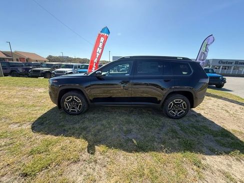 New 2026 Jeep Cherokee Limited image 4