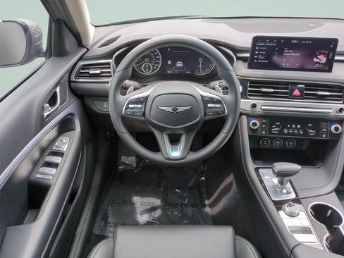 Used 2026 Genesis G70 2.5T RWD image 11