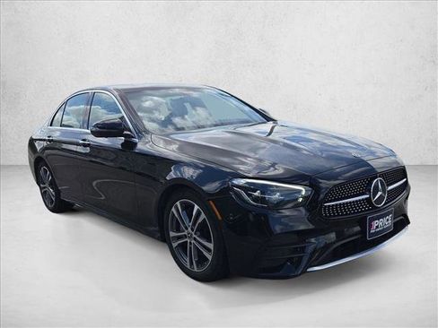 Used 2021 Mercedes-Benz E 350 Sedan image 3