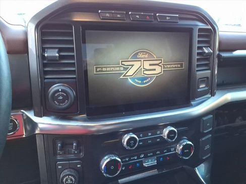 Used 2023 Ford F150 Lariat w/ Equipment Group 502A High image 8