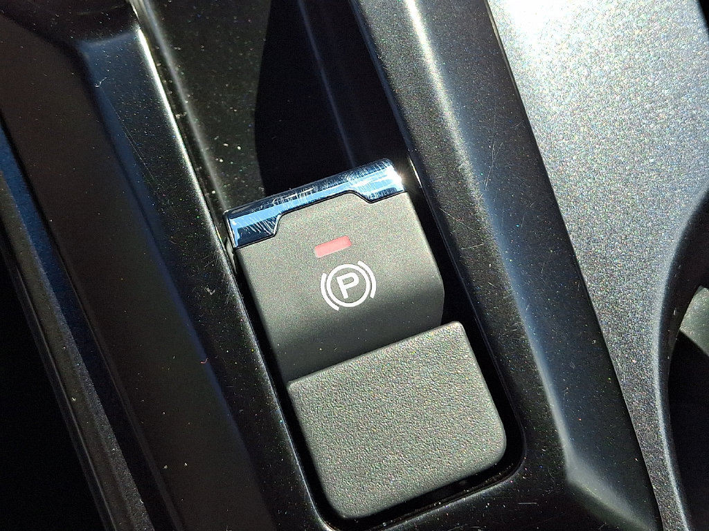 Certified 2026 Subaru Forester Premium AWD/4WD image 23