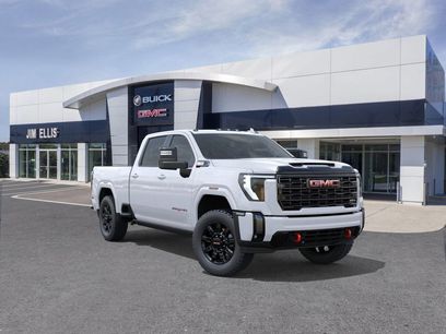 New 2026 GMC Sierra 2500 AT4 w/ Max Trailering Package