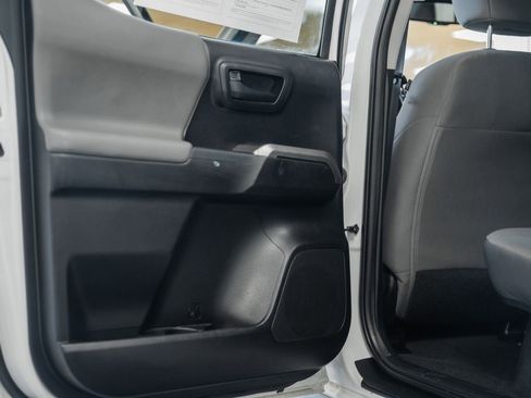 Used 2020 Toyota Tacoma SR5 image 37