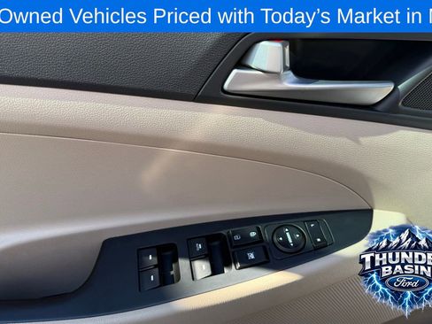 Used 2018 Hyundai Tucson SEL AWD/4WD image 10