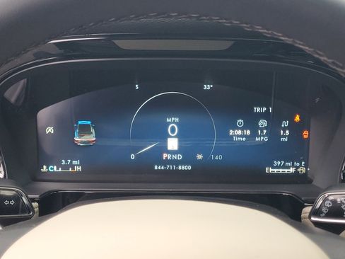 New 2026 Lincoln Corsair Premiere image 19