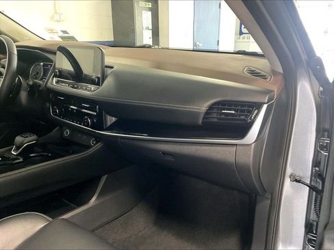 Used 2023 Nissan Rogue SL w/ SL Premium Package AWD/4WD image 12