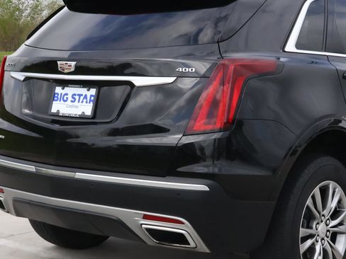 Used 2022 Cadillac XT5 Premium Luxury AWD/4WD image 11