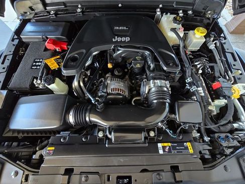 Certified 2021 Jeep Gladiator Mojave AWD/4WD image 26