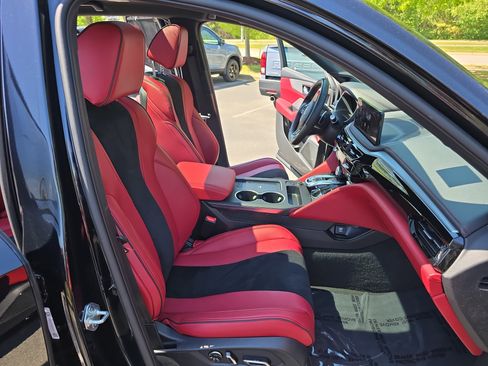 Used 2025 Acura MDX A-Spec image 10