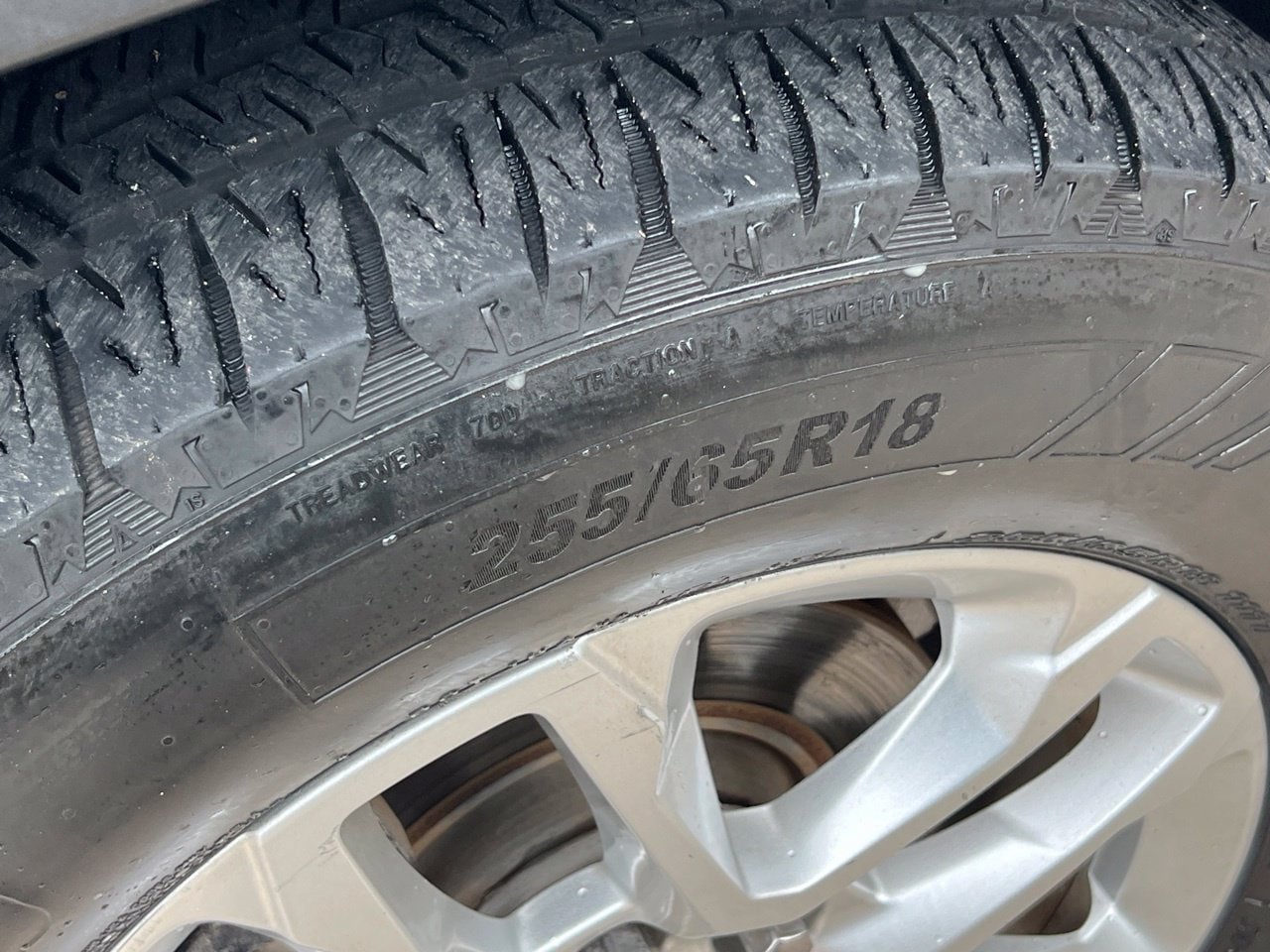 Used 2018 Chevrolet Traverse LT w/ LPO, Cargo Package FWD image 25