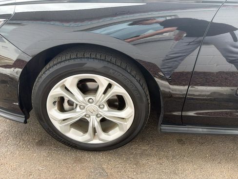 Used 2023 Honda Accord LX image 13