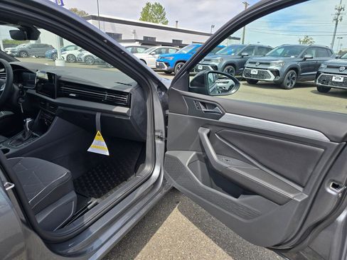 New 2026 Volkswagen Jetta Sport FWD image 37