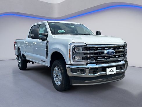 New 2026 Ford F350 XLT w/ XLT Premium Package image 9