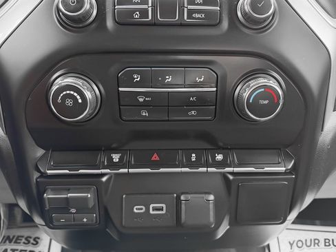 Used 2020 Chevrolet Silverado 2500 LT image 21