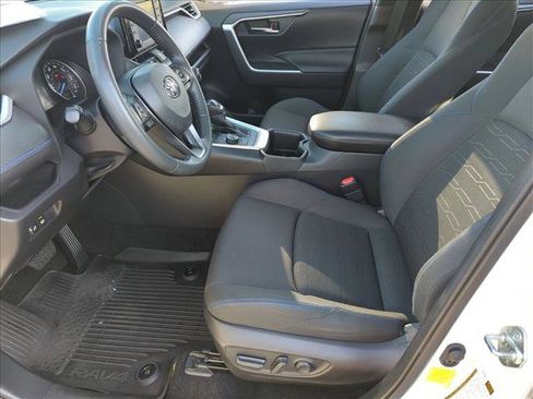 Used 2022 Toyota RAV4 SE AWD/4WD image 15