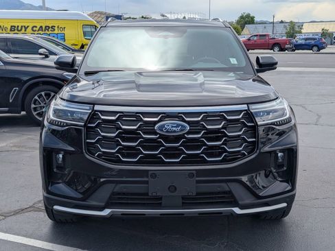 Used 2026 Ford Explorer Platinum w/ LUX Leather Package AWD/4WD image 10