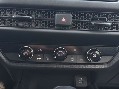 Used 2024 Honda HR-V LX image 23