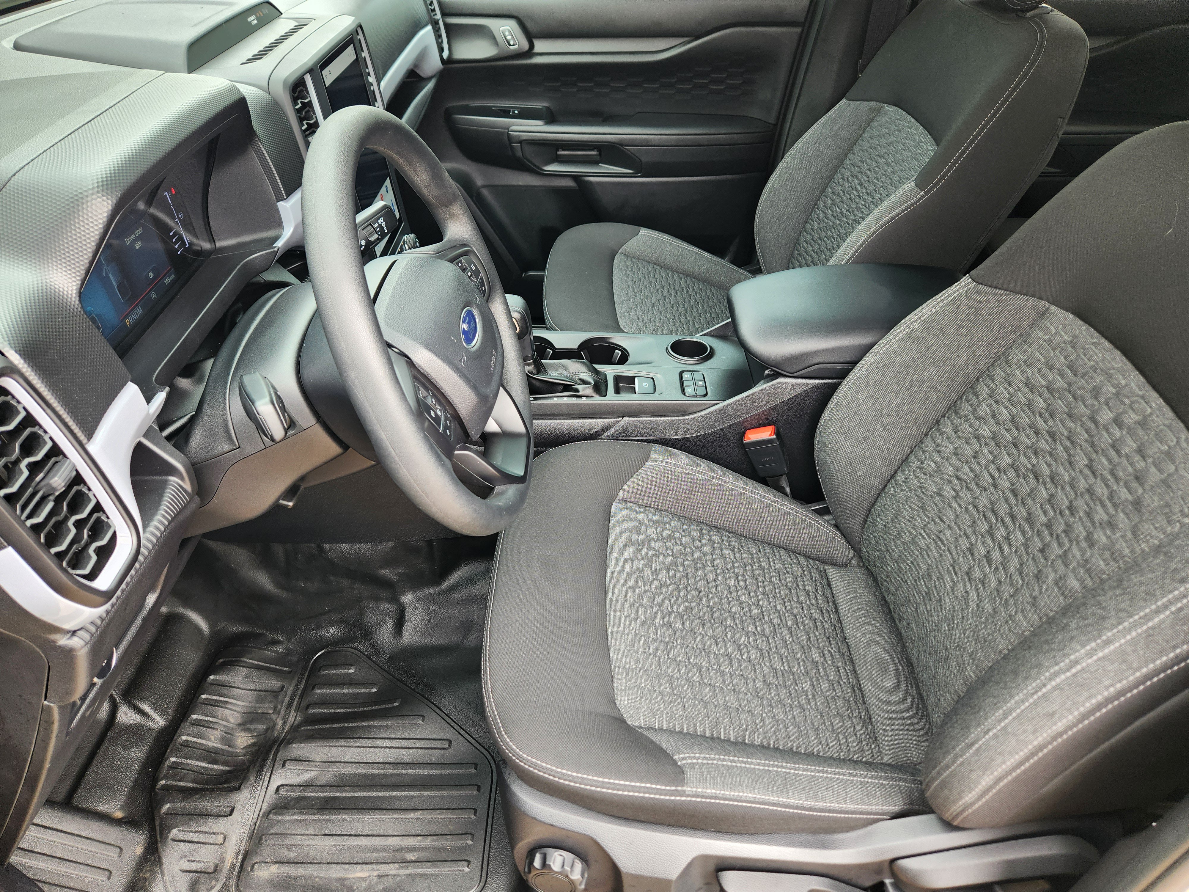 Used 2025 Ford Ranger XL RWD image 9