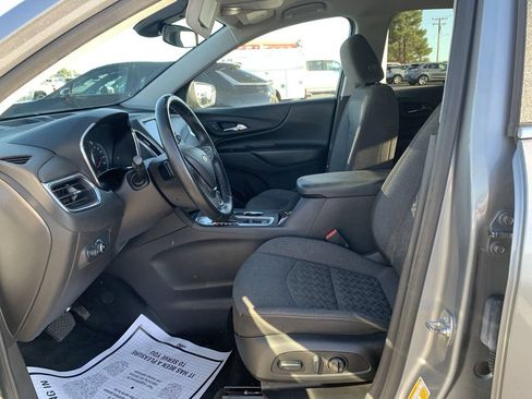 Certified 2024 Chevrolet Equinox LT FWD image 17