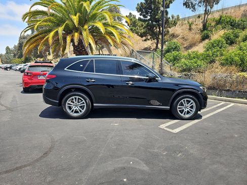 Used 2023 Mercedes-Benz GLC 300 4MATIC image 8