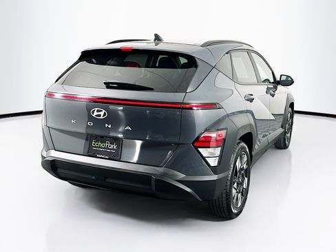 Used 2024 Hyundai Kona SEL FWD image 9
