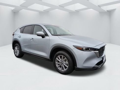 Certified 2023 MAZDA CX-5 AWD 2.5 S image 3
