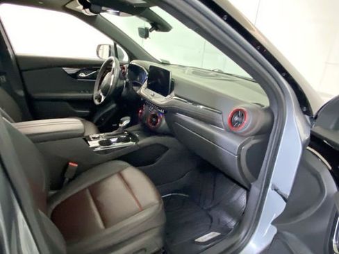 Used 2025 Chevrolet Blazer RS w/ Driver Confidence II Package image 38