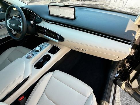 Used 2024 Genesis GV70 2.5T image 34