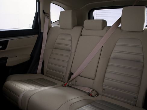 Used 2018 Honda CR-V LX image 22