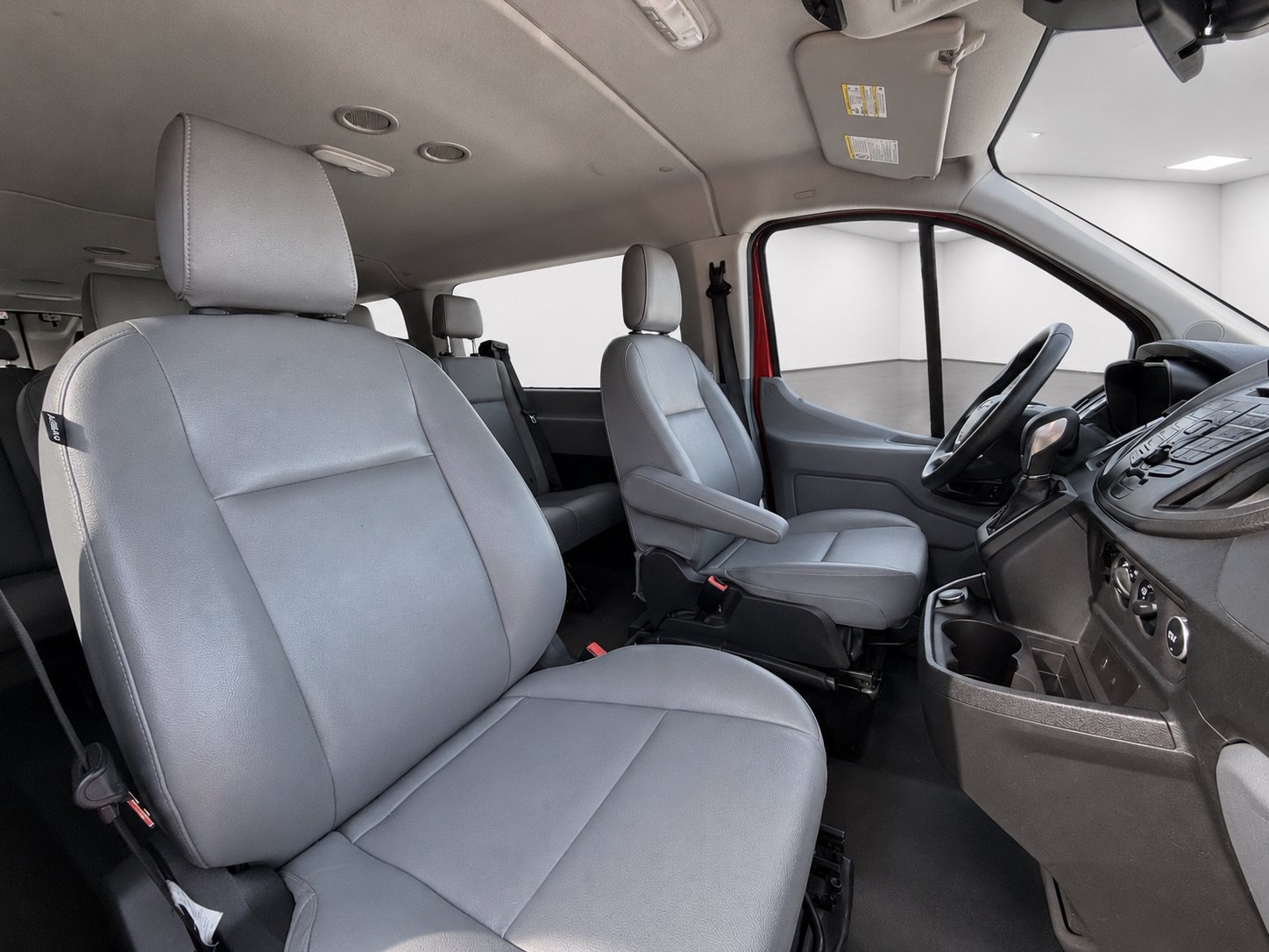Used 2018 Ford Transit 350 XL RWD image 25