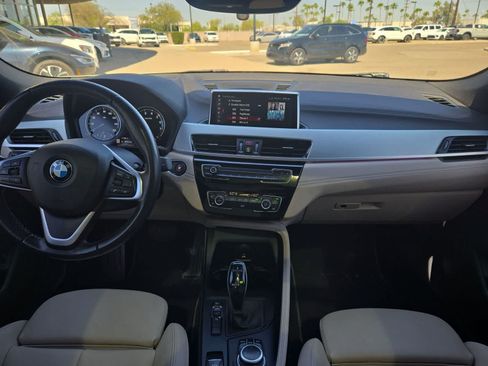 Used 2022 BMW X2 sDrive28i w/ Convenience Package FWD image 15