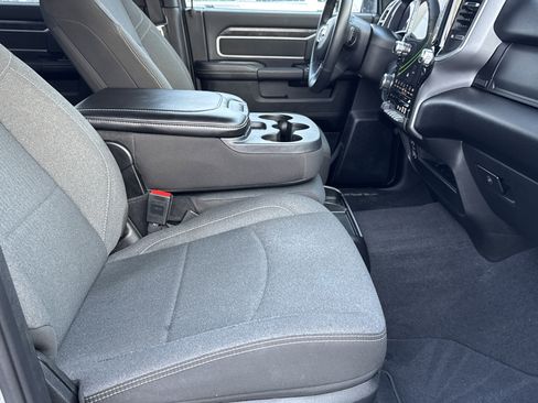 Used 2024 RAM 2500 Big Horn w/ Safety Group image 14