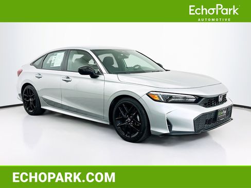 Used 2025 Honda Civic Sport image 1