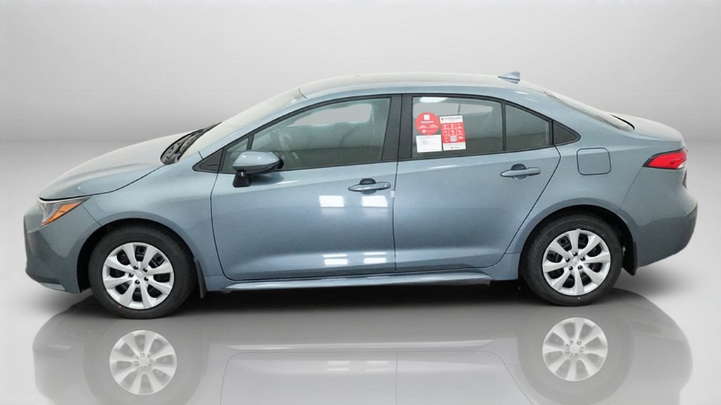 New 2027 Toyota Corolla LE FWD image 6
