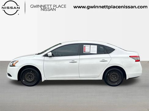 Used 2014 Nissan Sentra S image 8