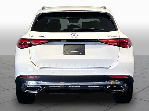 New 2026 Mercedes-Benz GLC 300 4MATIC image 4