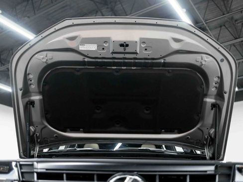 Used 2025 Lexus GX 550 AWD/4WD image 86
