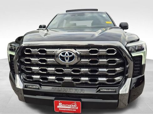 Used 2024 Toyota Tundra Platinum image 6