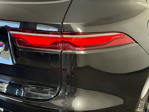 Used 2025 Jaguar F-PACE R-Dynamic S image 34