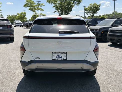 New 2026 Hyundai Kona Limited FWD image 6