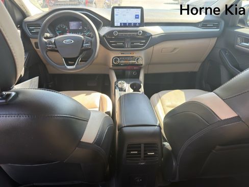 Used 2022 Ford Escape SEL FWD image 22