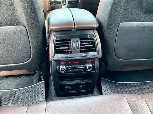 Used 2018 BMW X5 xDrive40e AWD/4WD image 36