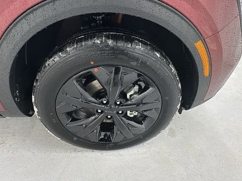 Used 2025 Kia Sportage X-Line image 9