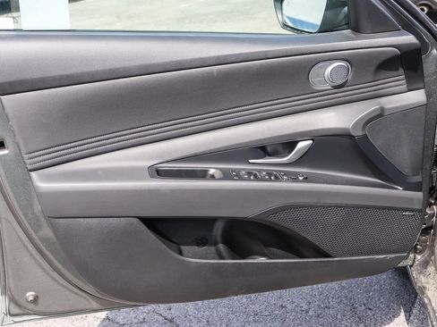 New 2026 Hyundai Elantra Limited image 26