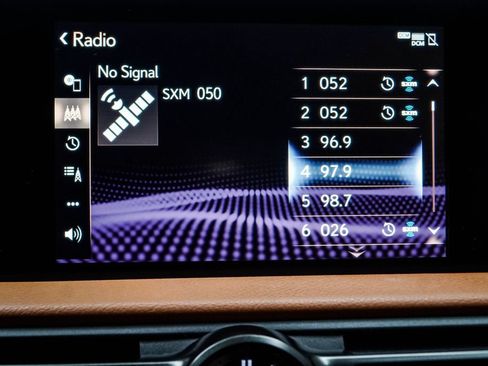 Used 2023 Lexus IS 300 w/ Comfort Package RWD image 28