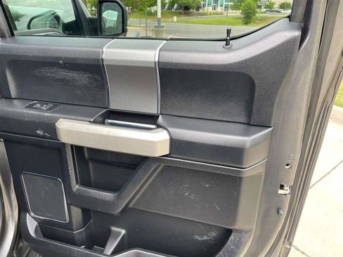 Used 2017 Ford F150 Lariat AWD/4WD image 32