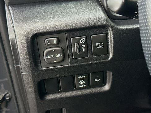 Used 2024 Toyota 4Runner TRD Off-Road Premium image 17